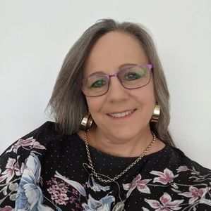 Meet your Posher, Tracey